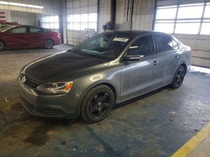 Volkswagen Jetta SE 2.5L 5 2012