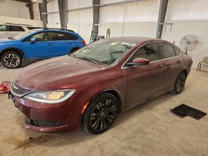 Chrysler 200 LIMITED 2.4L 4 2015