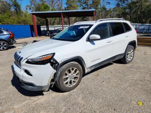 Jeep Cherokee LATITUDE 2.4L 4 2015