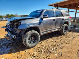 Toyota 4Runner SR5 4.0L 6 2010