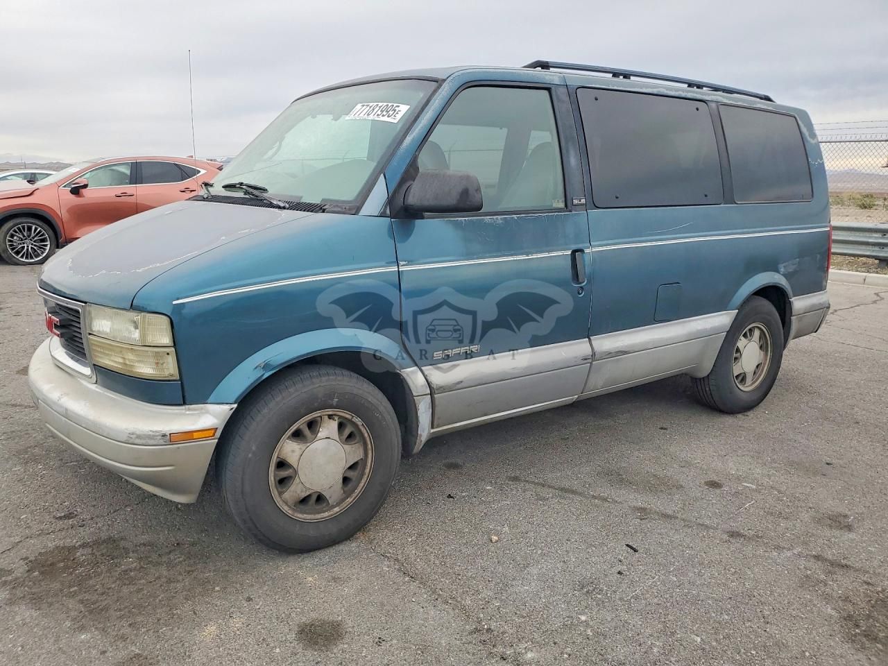 GMC Safari XT 4.3L 6 1997