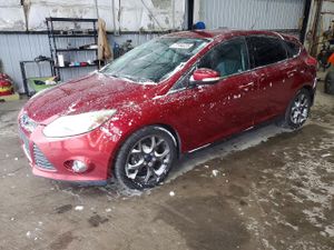 Ford Focus SE 2.0L 4 2014