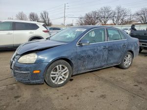 Volkswagen Jetta 2.5 OPTION PACKAGE 1 2.5L 5 2007