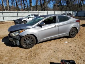 Hyundai Elantra SE 1.8L 4 2014