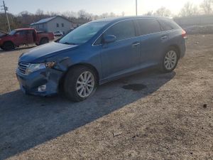 Toyota Venza LE 2.7L 4 2012