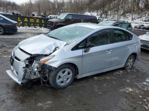 Toyota Prius 1.8L 4 2010