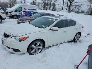 Acura ILX 2.0L 4 2015