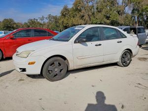 Ford Focus ZX4 2.0L 4 2005