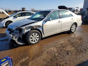 Toyota Camry LE 3.0L 6 2004