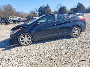 Hyundai Elantra GLS 1.8L 4 2013