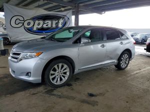Toyota Venza LE 2.7L 4 2013
