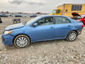 Toyota Corolla 1.8L 4 2013