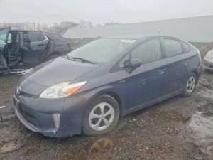 Toyota Prius 1.8L 4 2014