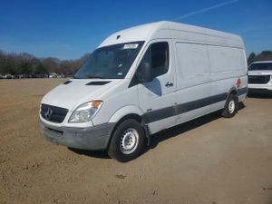 Mercedes-Benz Sprinter 2500 3.0L 6 2012