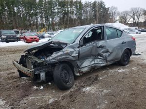 Nissan Versa S 1.6L 4 2012