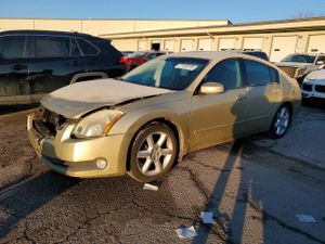 Nissan Maxima SE 3.5L 6 2004