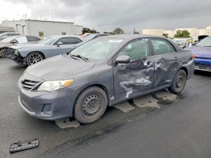 Toyota Corolla 1.8L 4 2013