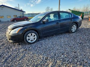 Nissan Altima BASE 2.5L 4 2010