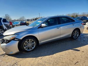 Toyota Camry LE 2.5L 4 2015