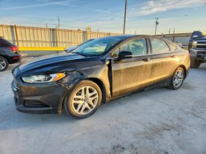 Ford Fusion SE 2.5L 4 2015