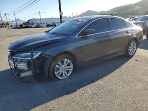Chrysler 200 LIMITED 2.4L 4 2015