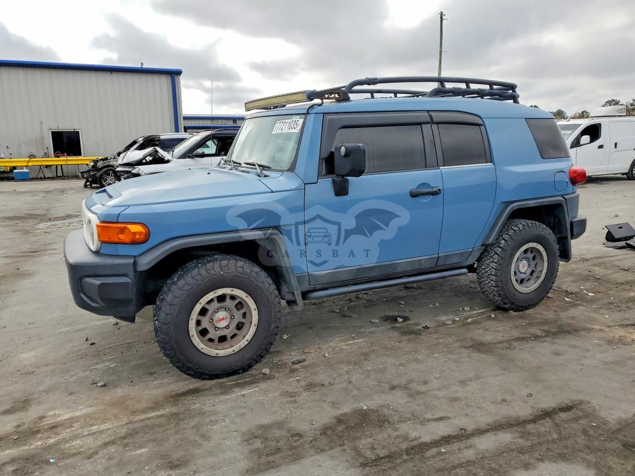 Toyota FJ Cruiser 4.0L 6 2014