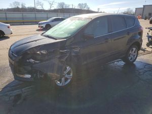 Ford Escape SE 2.0L 4 2015