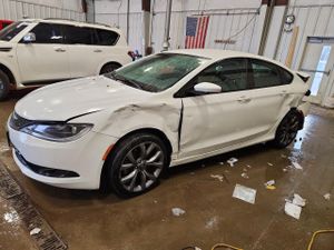Chrysler 200 S 2.4L 4 2015