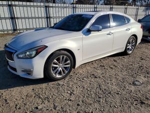Infiniti Q70 3.7 3.7L 6 2015