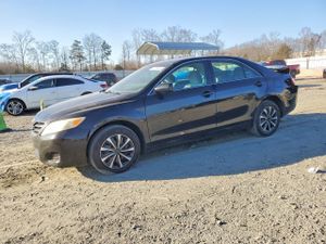 Toyota Camry BASE 2.5L 4 2011