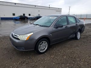 Ford Focus SE 2.0L 4 2010