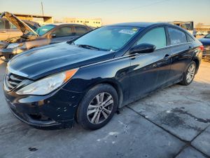 Hyundai Sonata GLS 2.4L 4 2013