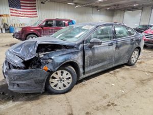 Ford Fusion S 2.5L 4 2014