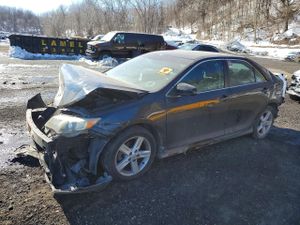 Toyota Camry 2.5L 4 2014