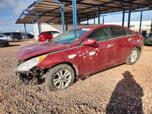 Hyundai Sonata GLS 2.4L 4 2013