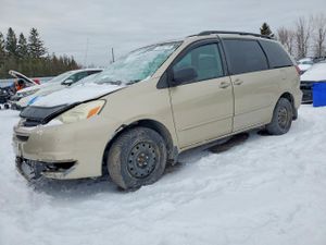 Toyota Sienna CE 3.3L 6 2005