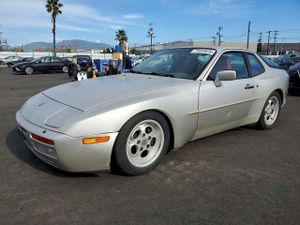 Porsche 944 2.5L 4 1986