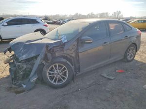 Ford Focus SE 2.0L 4 2015