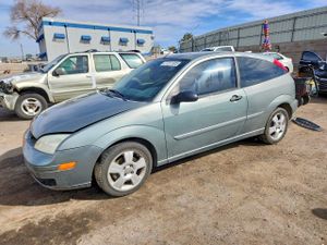 Ford Focus ZX3 2.0L 4 2005