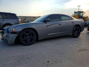 Dodge Charger SXT 3.6L 6 2012