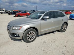 Audi Q5 PREMIUM 2.0L 4 2014
