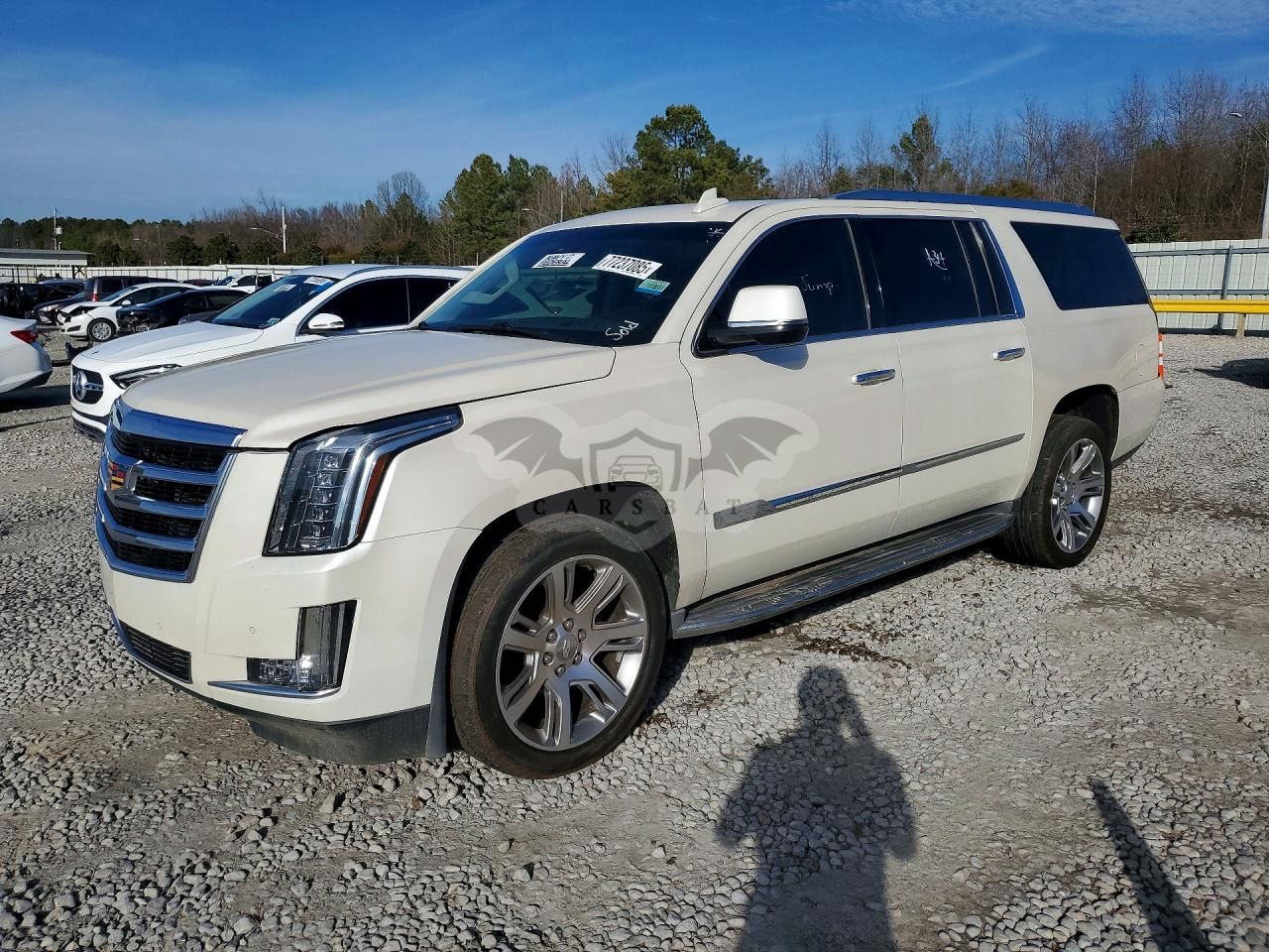 Cadillac Escalade ESV LUXURY 6.2L 8 2015