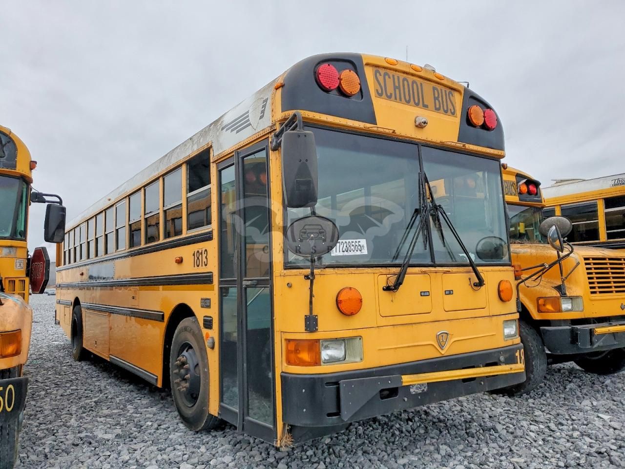 International 1000 / 2000 Series 2006