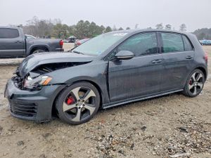 Volkswagen Golf 2L 4 2015