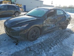 Hyundai Elantra 2.0L 4 2021