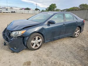 Toyota Camry L 2.5L 4 2014