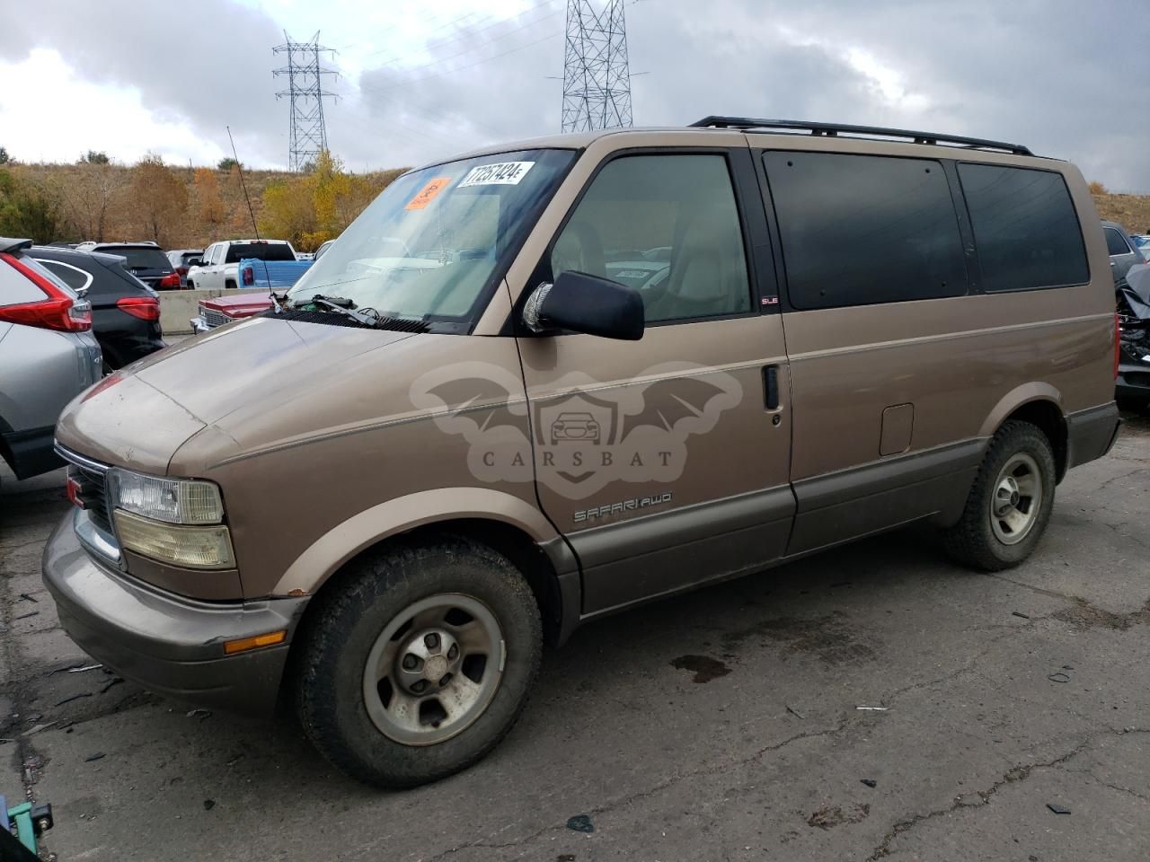 GMC Safari XT 4.3L 6 1999