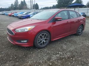 Ford Focus SE 2.0L 4 2015