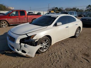 Nissan Maxima S 3.5L 6 2010