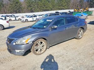 Nissan Altima 3.5L 6 2015